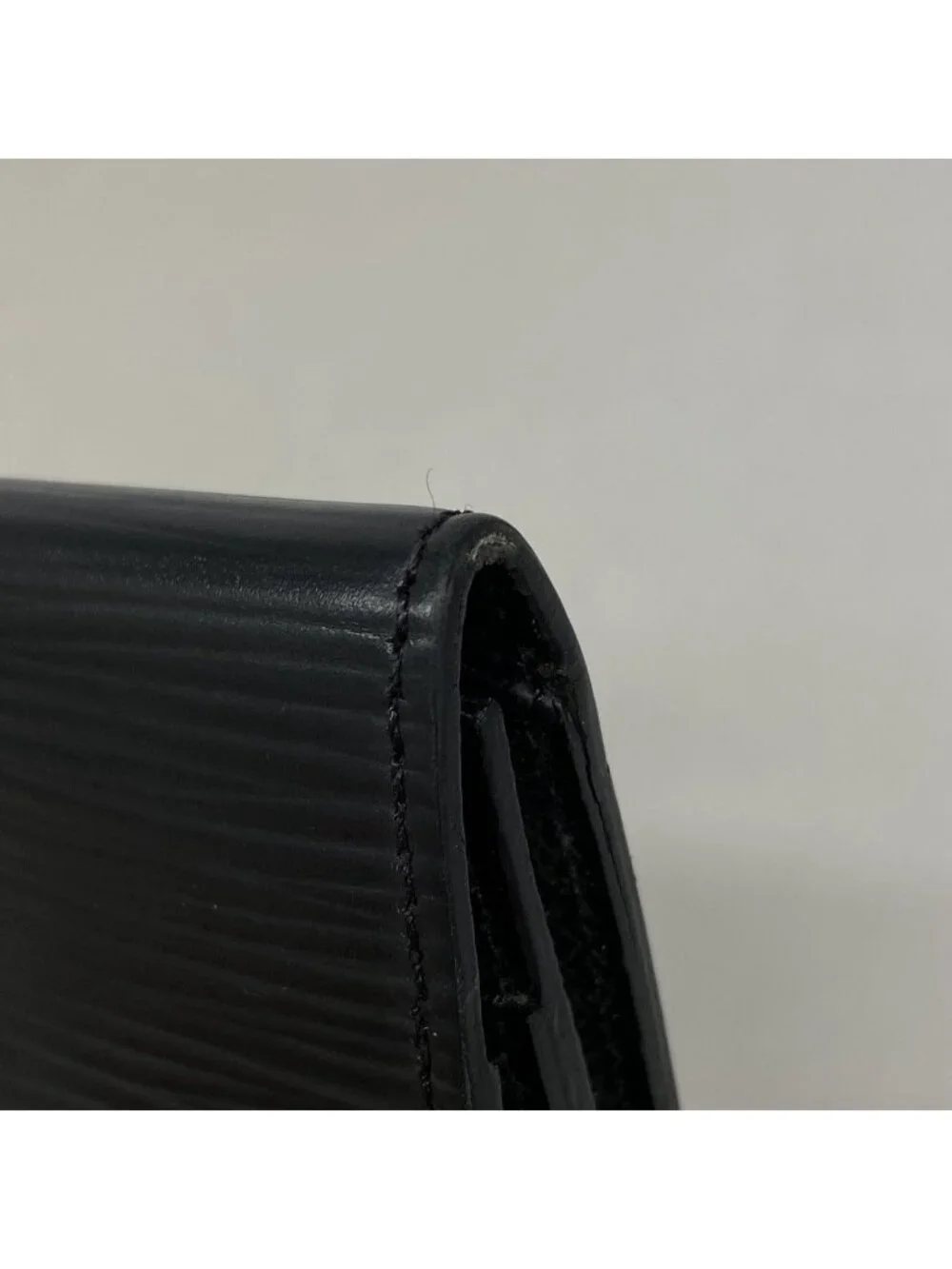 Louis Vuitton Card Case Epi Anvelopecarte de Visite Noir